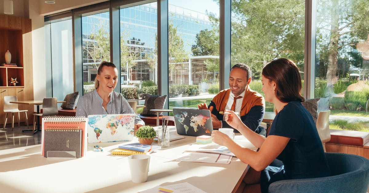 陌陌实名账号：esim卡购买平台