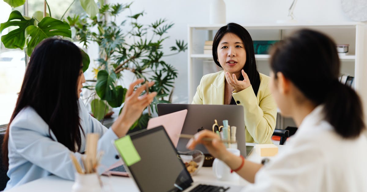 特定族群中吸「香烟」的比例